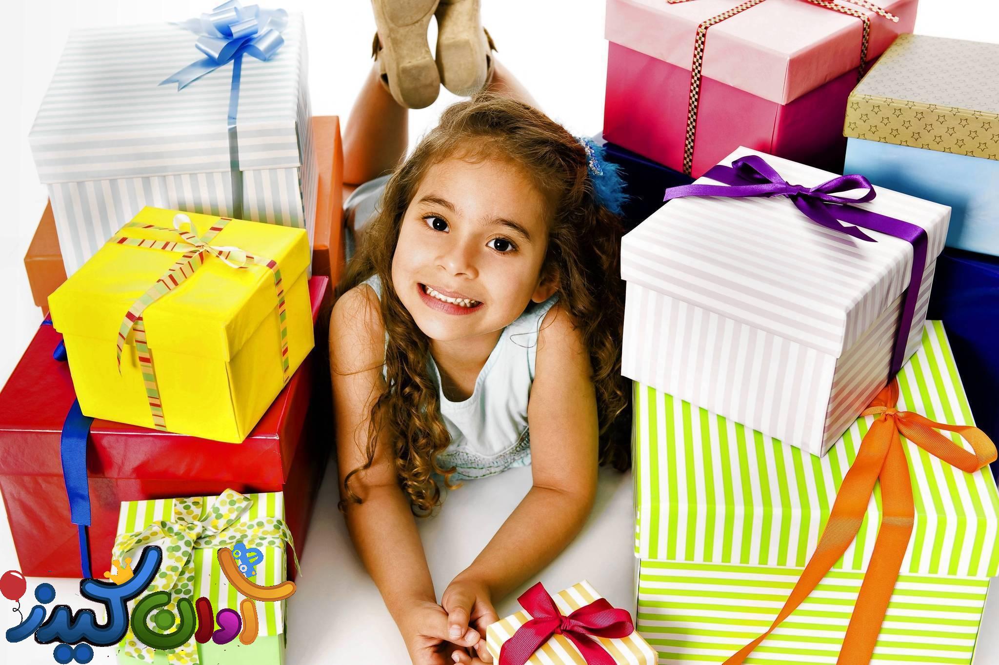کادو برای کودک/ خرید هدیه برای کودکان در تمام سنین /راهنمای خرید کادو مناسب 